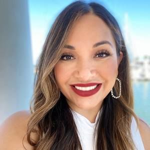 Meet your Posher, Mani